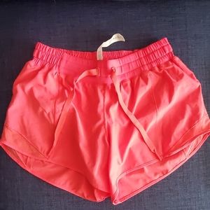 Lululemon pink color shorts 4"